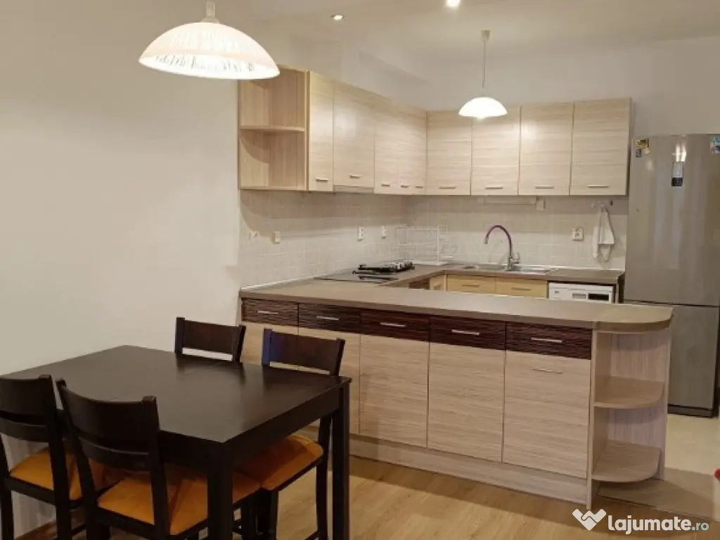Apartament cu 2 camere in zona Cetatii
