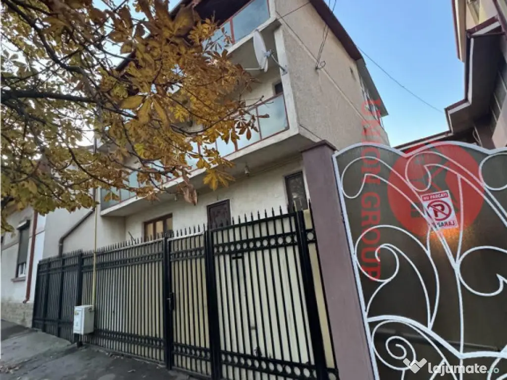 Casa foarte spatioasa D P 2E amplasare excelenta, str. N. Io