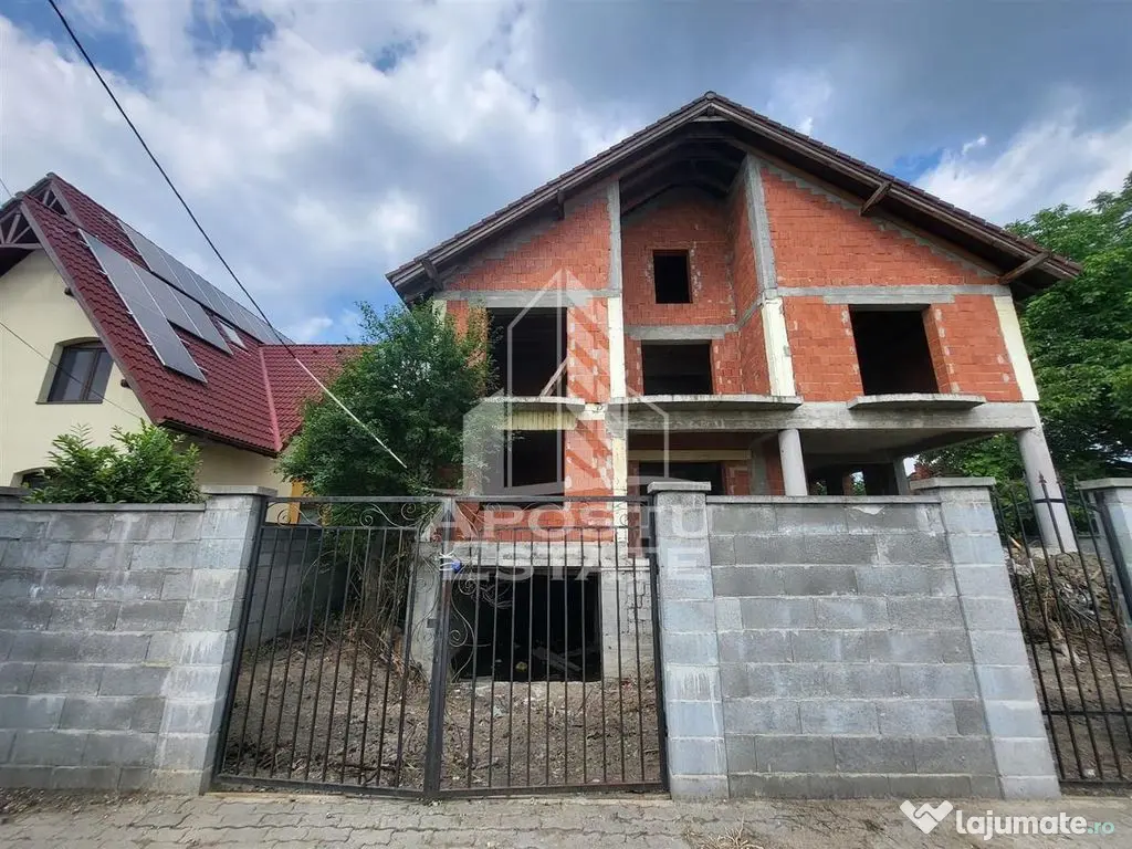 Casa individuala cu 10 camere, teren peste 1.100 mp, Frei... 