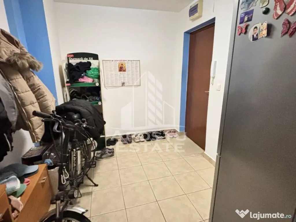 Apartament cu 3 camere, 65mp, centrala proprie, zona Cale... 