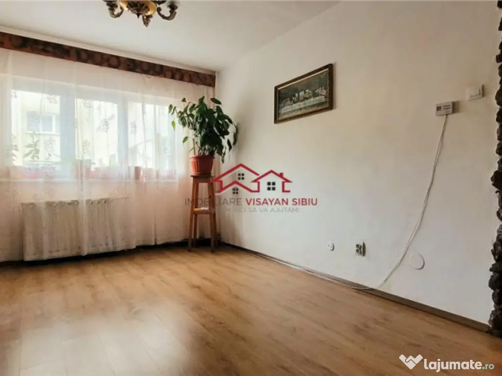 Apartament 4 camere, Sibiu, comision 0 