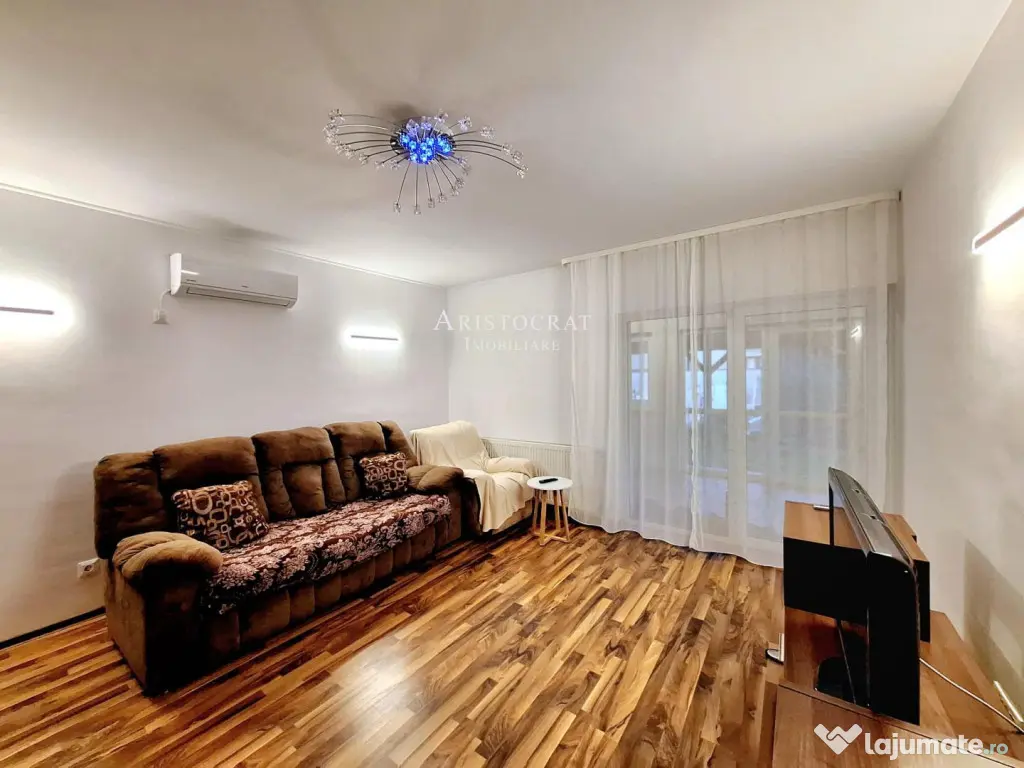 Vila zona centrala/ teren 1172mp/ Corbeanca 