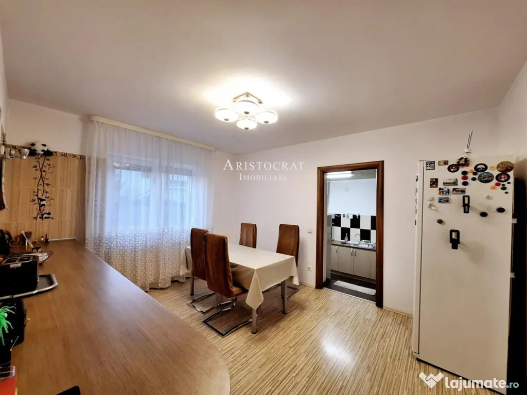 Vila zona centrala/ teren 1172mp/ Corbeanca 