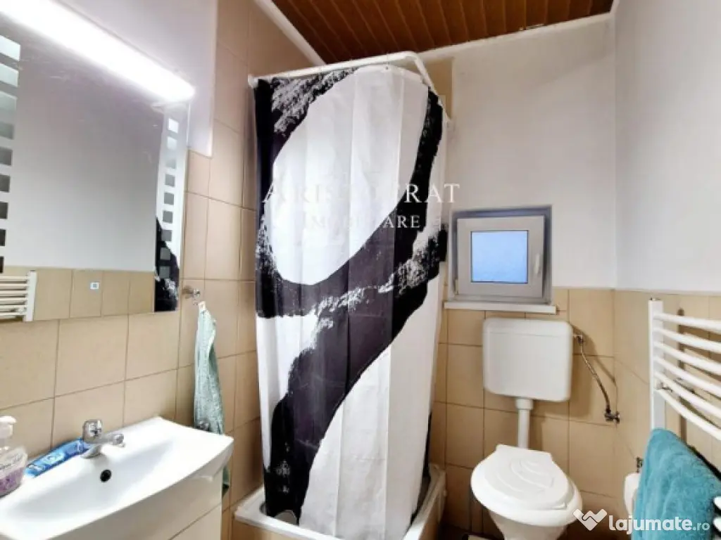 Vila zona centrala/ teren 1172mp/ Corbeanca 