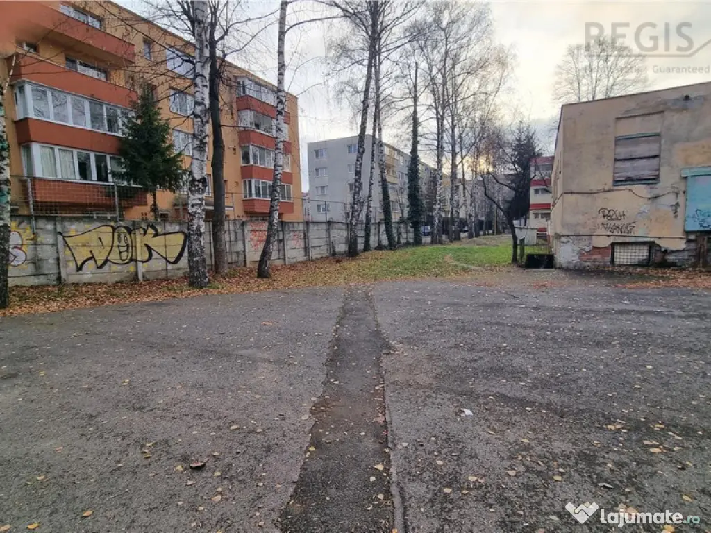 Teren intravilan construibil , zona Spitalul Judetean 