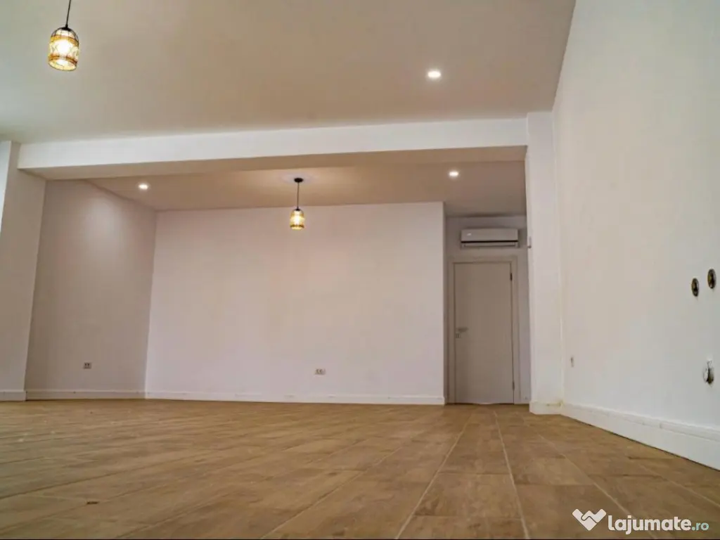 Spatiu de birou, 54 mp, Dornesti