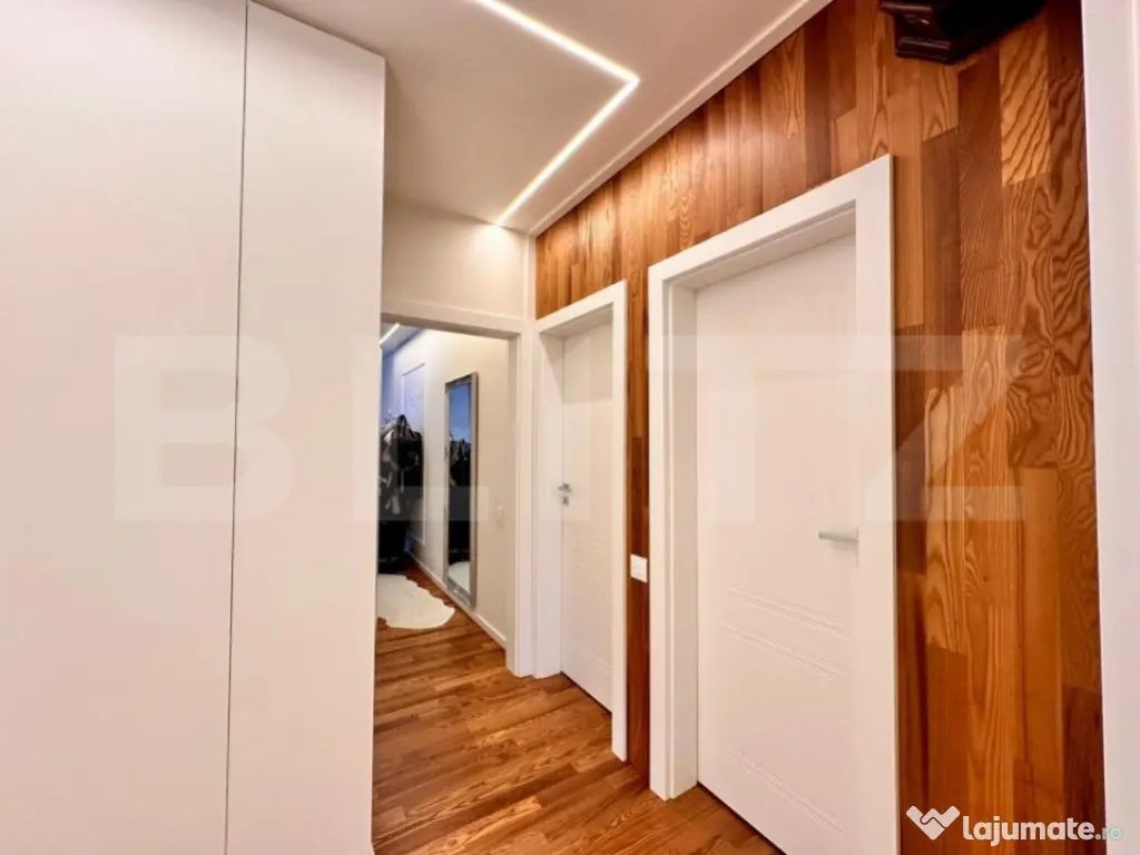 PENTHOUSE 180 MP , 250 MP TERASA, PRIVELISTE DEOSEBITA ! 