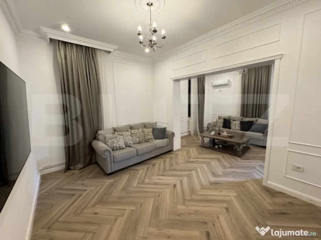 Casă tip conac S + P + E de 365 mpu, pe un teren de 1.143mp