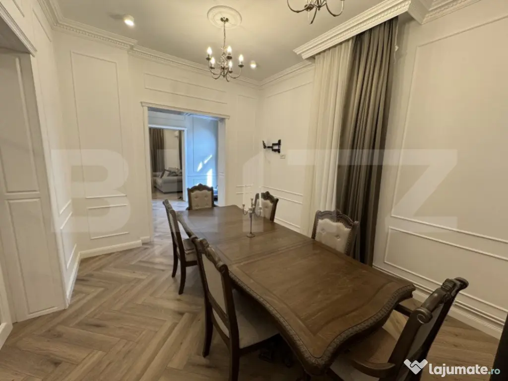 Casă tip conac S + P + E de 365 mpu, pe un teren de 1.143mp