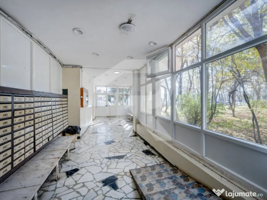 Garsoniera Turnu Măgurele etaj 6/9, mobilata-utilata, prima 