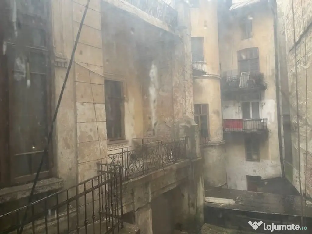 Piata Universitatii,et 1 si st 2ideal apart-hotel,sediu c... 