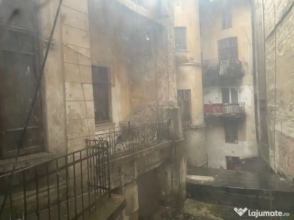 Piata Universitatii,et 1 si st 2ideal apart-hotel,sediu c... 