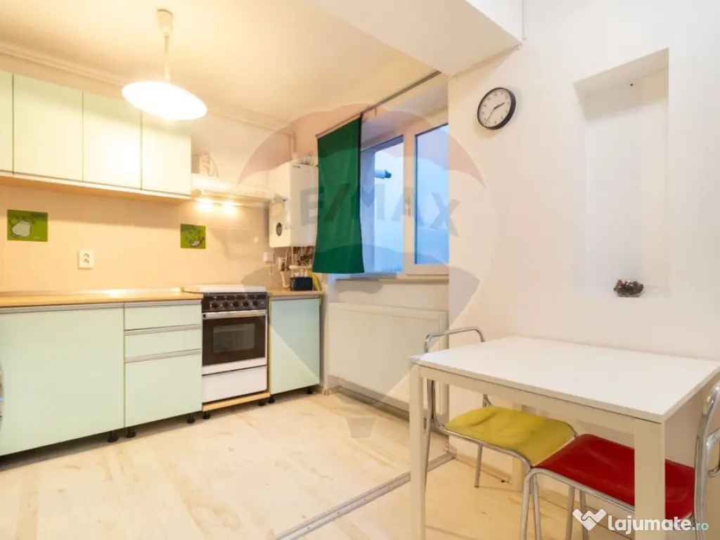 Apartament cu loc de parcare, priveliste libera Delta Vac... 