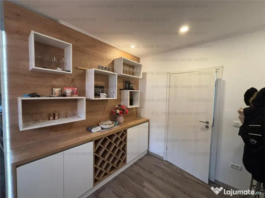 Casa cu 5 camere+garaj - zona Centrul Istoric