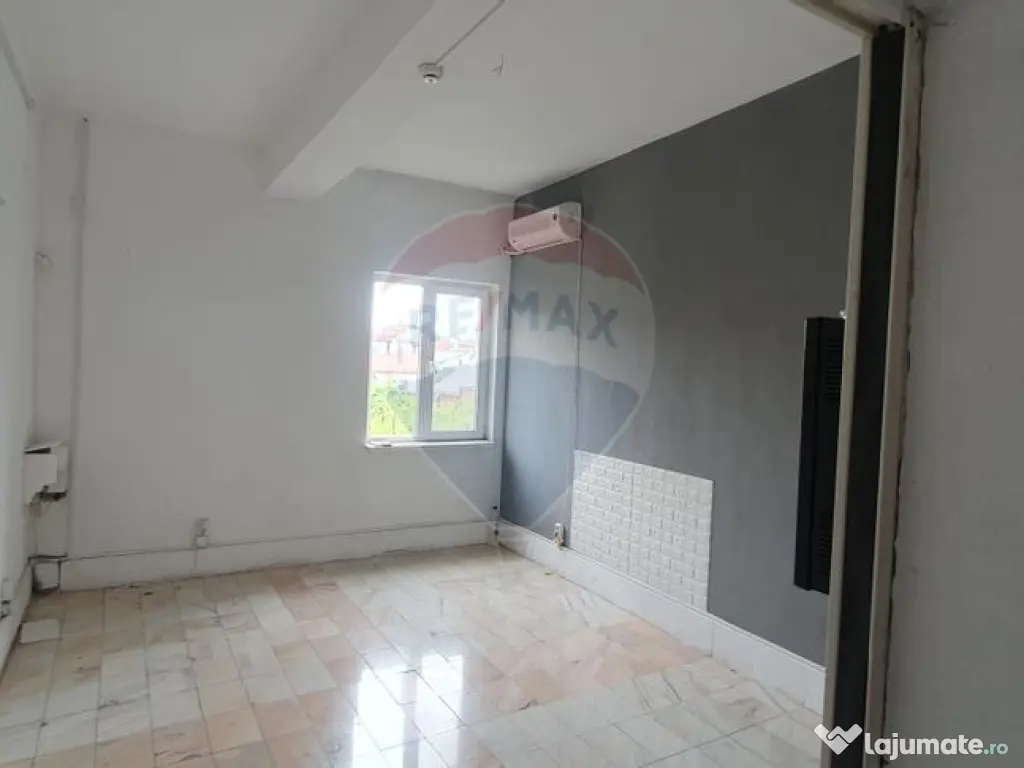 Spațiu comercial/Piata Mare Craiova 