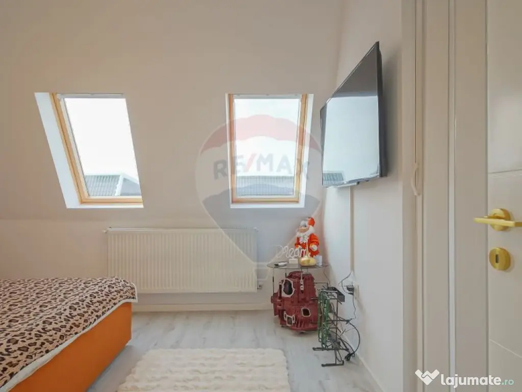 COMISION 0% | Casă tip duplex de vânzare | 4 camere | C... 