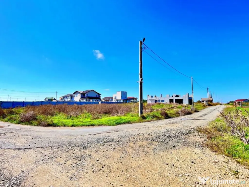 TUZLA - TEREN INTRAVILAN 1445MP - APROAPE DE PLAJA -