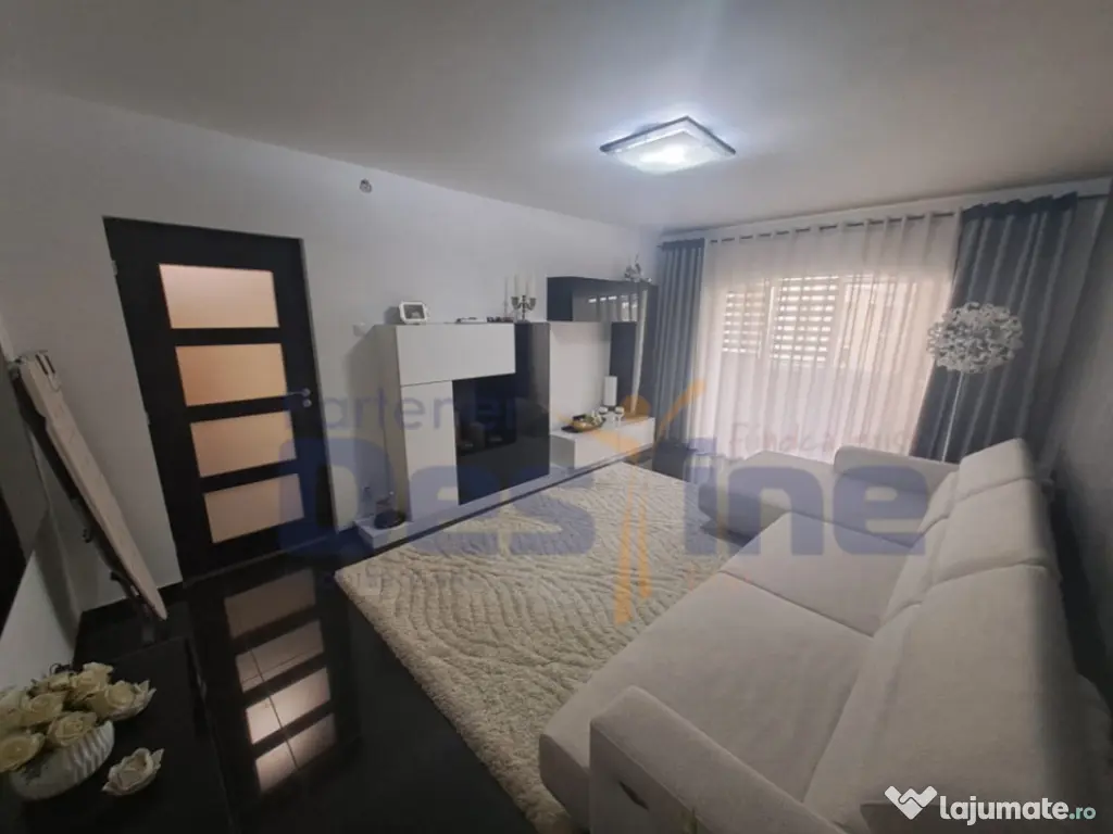GALATA, Apartament 3 camere DECOMANDAT, 70 mp, 160.000 EURO