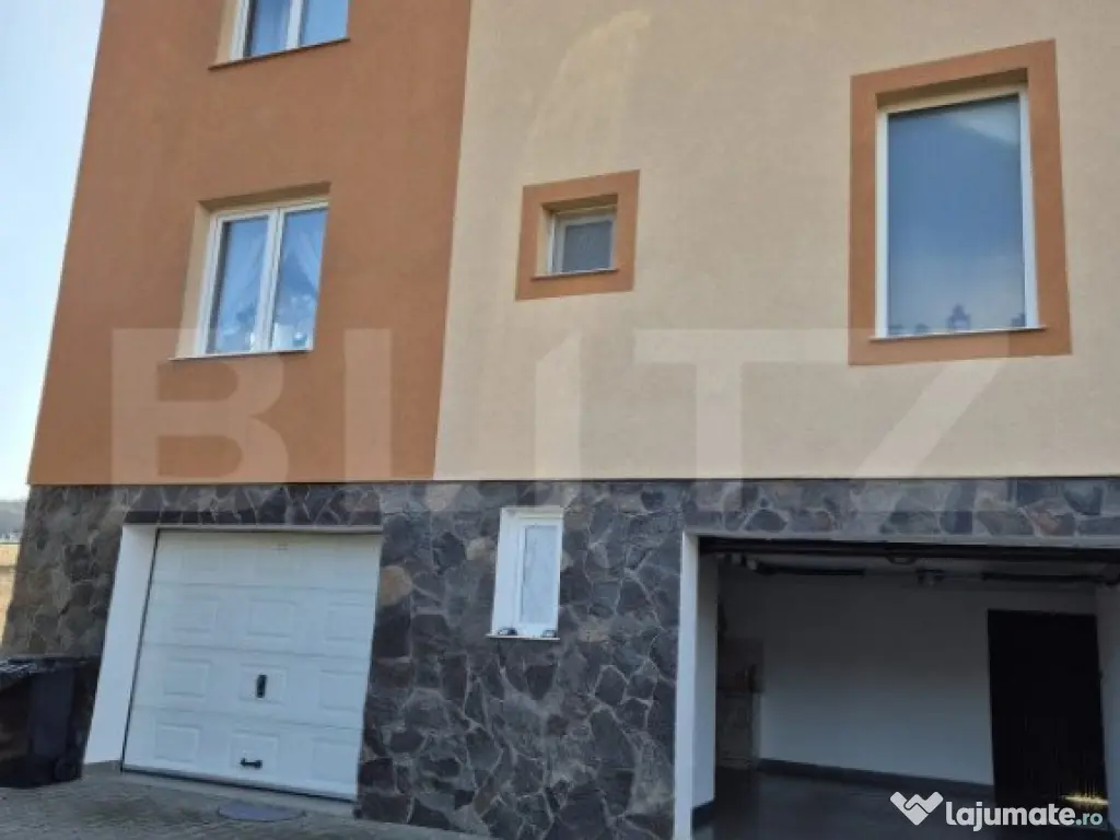 Vila superba de vanzare in zona Livezeni cu priveliste deose