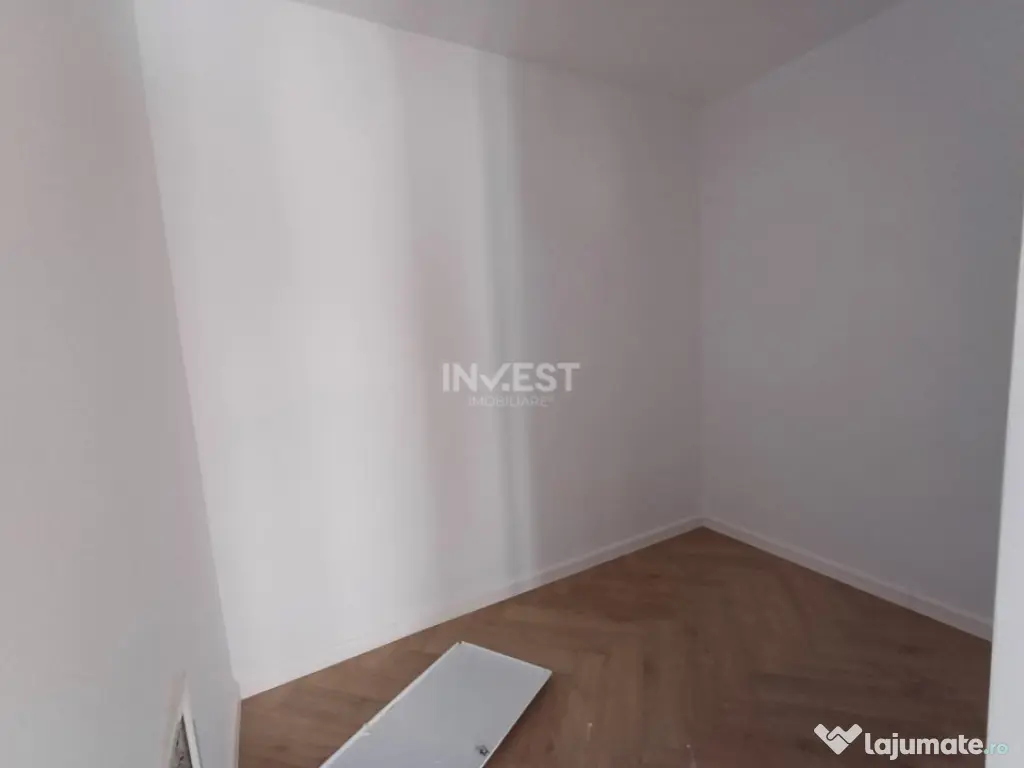 CASA 4 CAMERE, 3 BAI, 130 MP UTILI , GALATA , TVA INCLUS IN