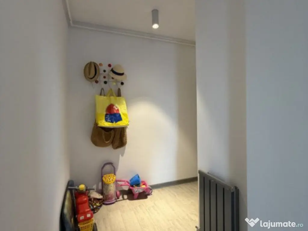 Alezzi Beach - Apartament 3 camere -frontal mare-garaj 