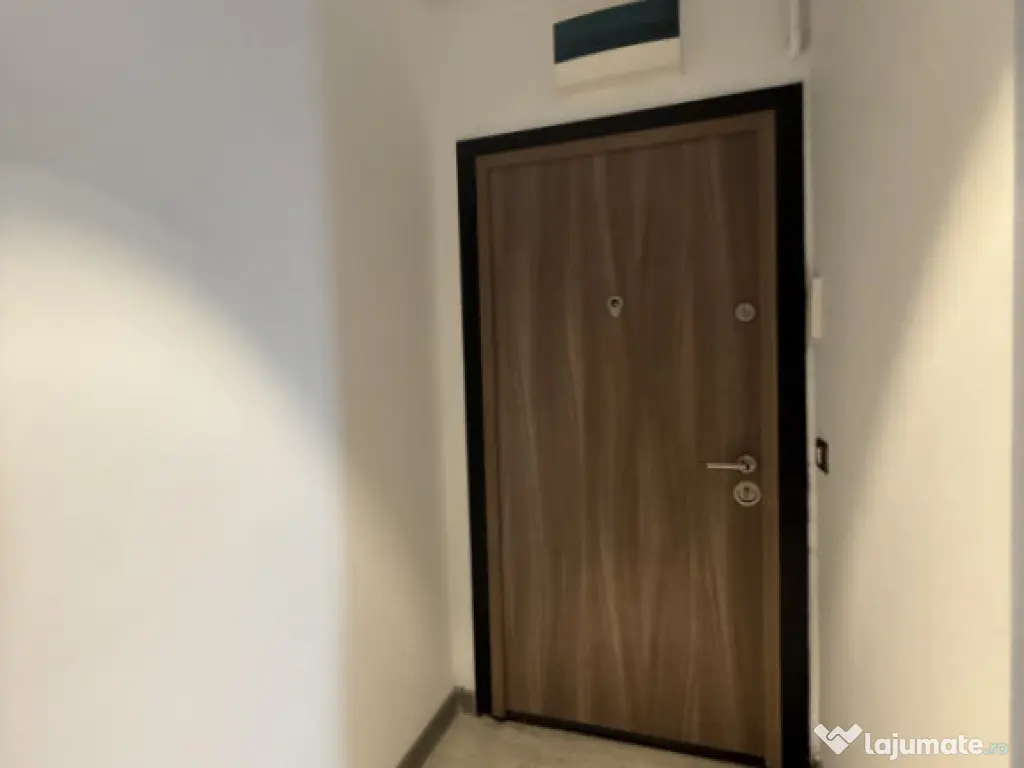 Alezzi Beach - Apartament 3 camere -frontal mare-garaj 