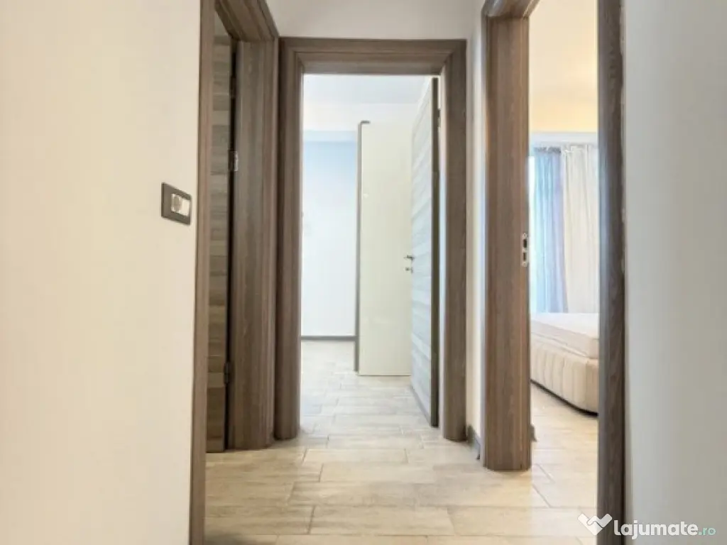 Alezzi Beach - Apartament 3 camere -frontal mare-garaj 