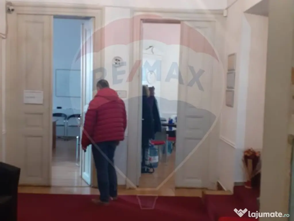 Casă D+P+E+M | 827 mp utili, 5 locuri parcare, Regina Maria 