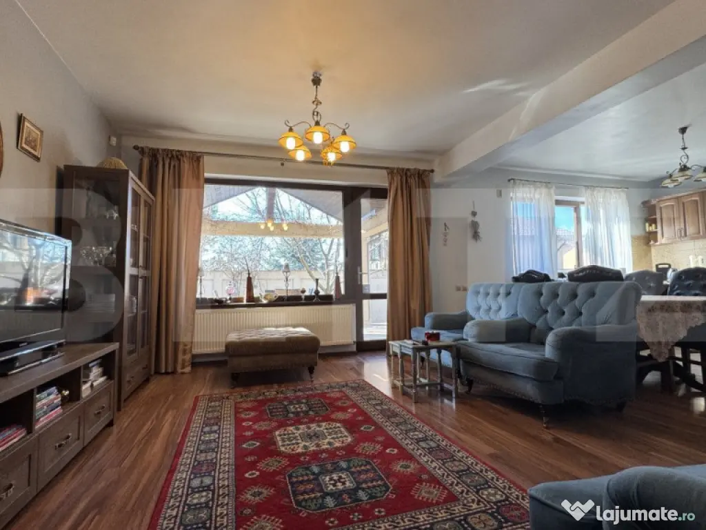 Casă primitoare P + E, 183 mp, toate utilitățile, 588 mp