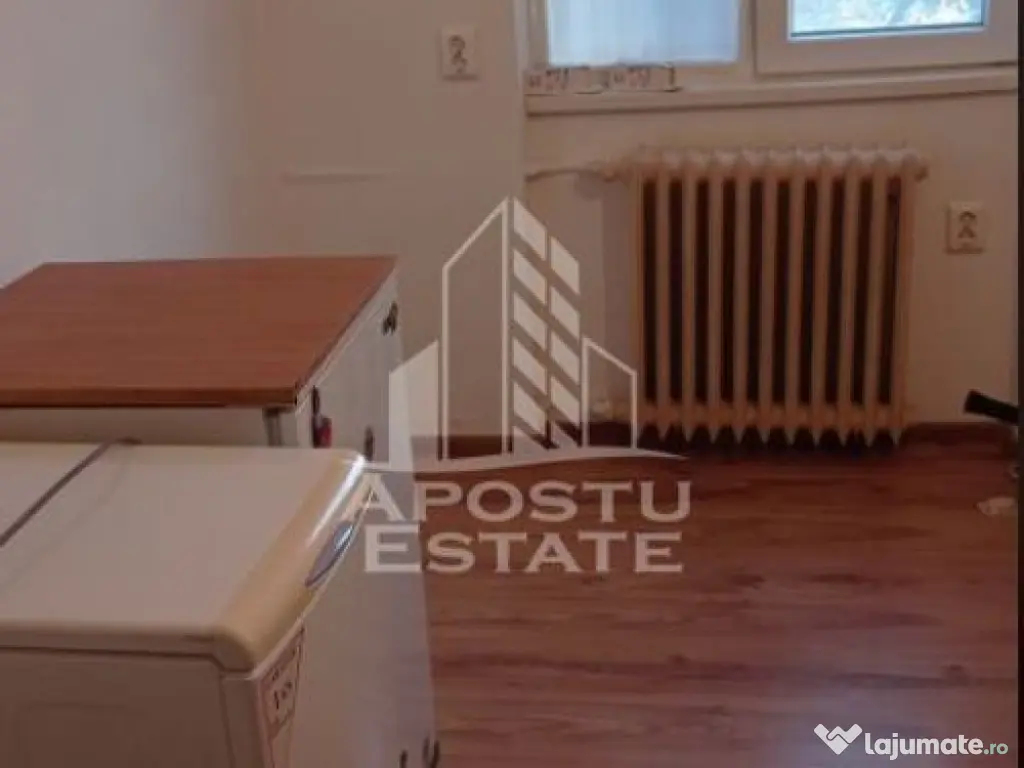 Garsoniera situata in zona Take Ionescu