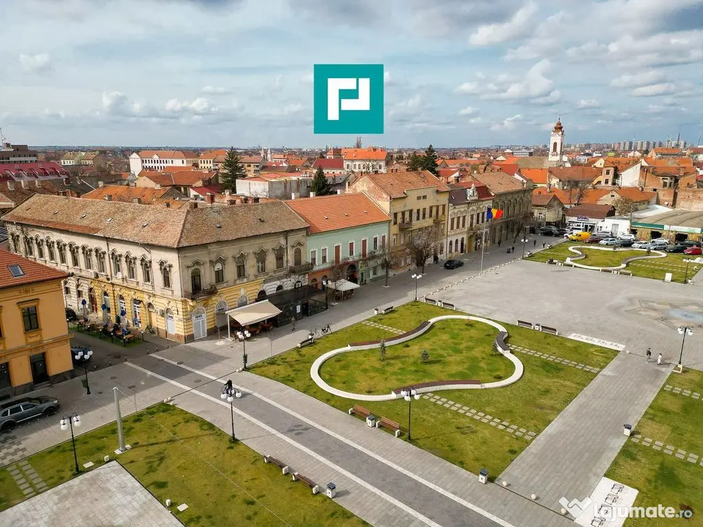 Apartament la casă, 3 camere - P-ța Catedralei