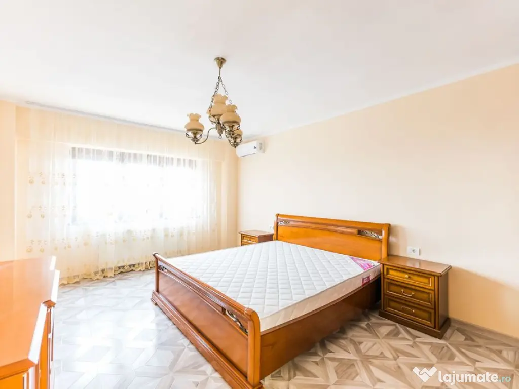 Apartament panoramic cu 3 camere- Intim, Arad