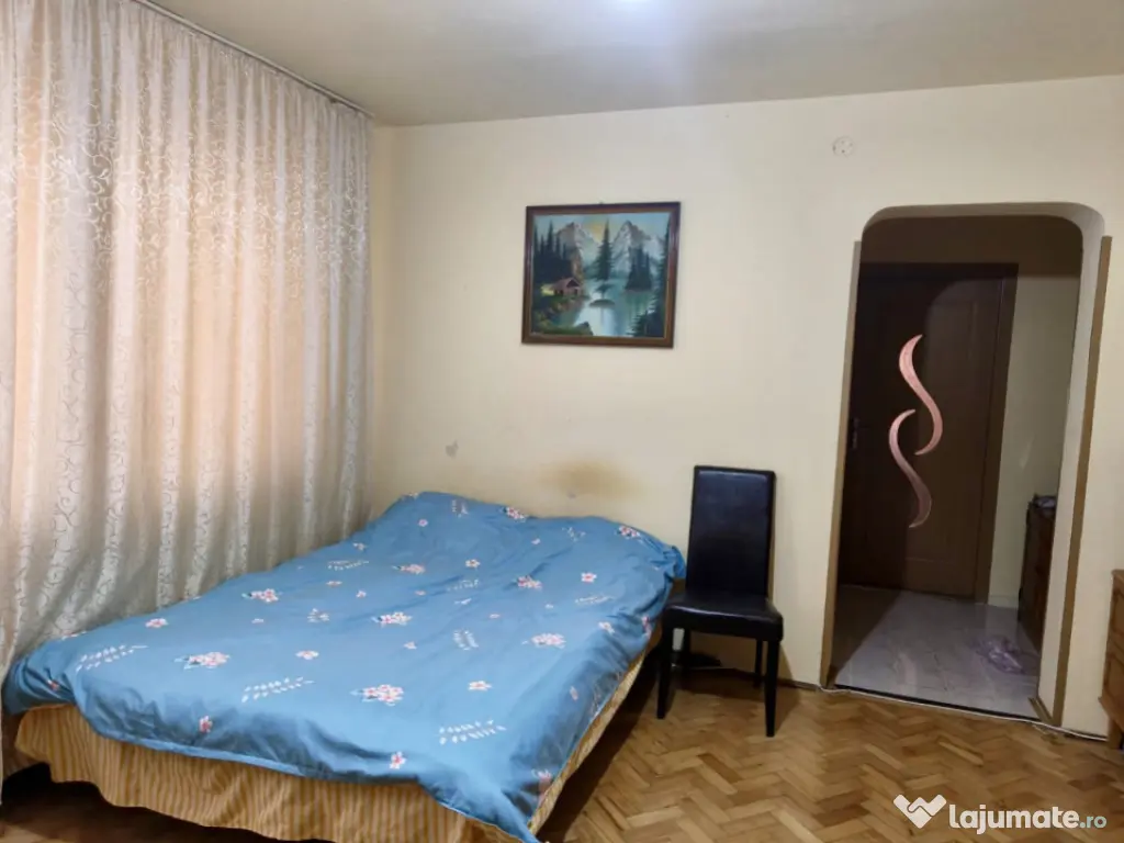 Apartament 2 camere bloc caramida etaj 1 