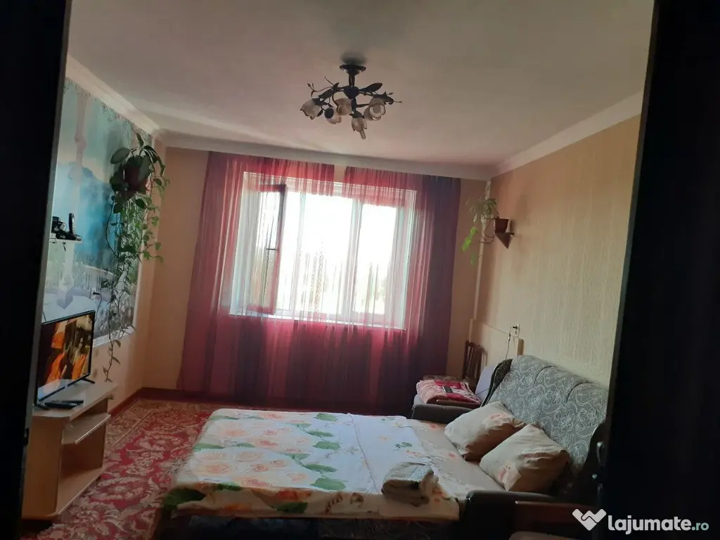 Oferim spre inchiriere un apartament cu o camera