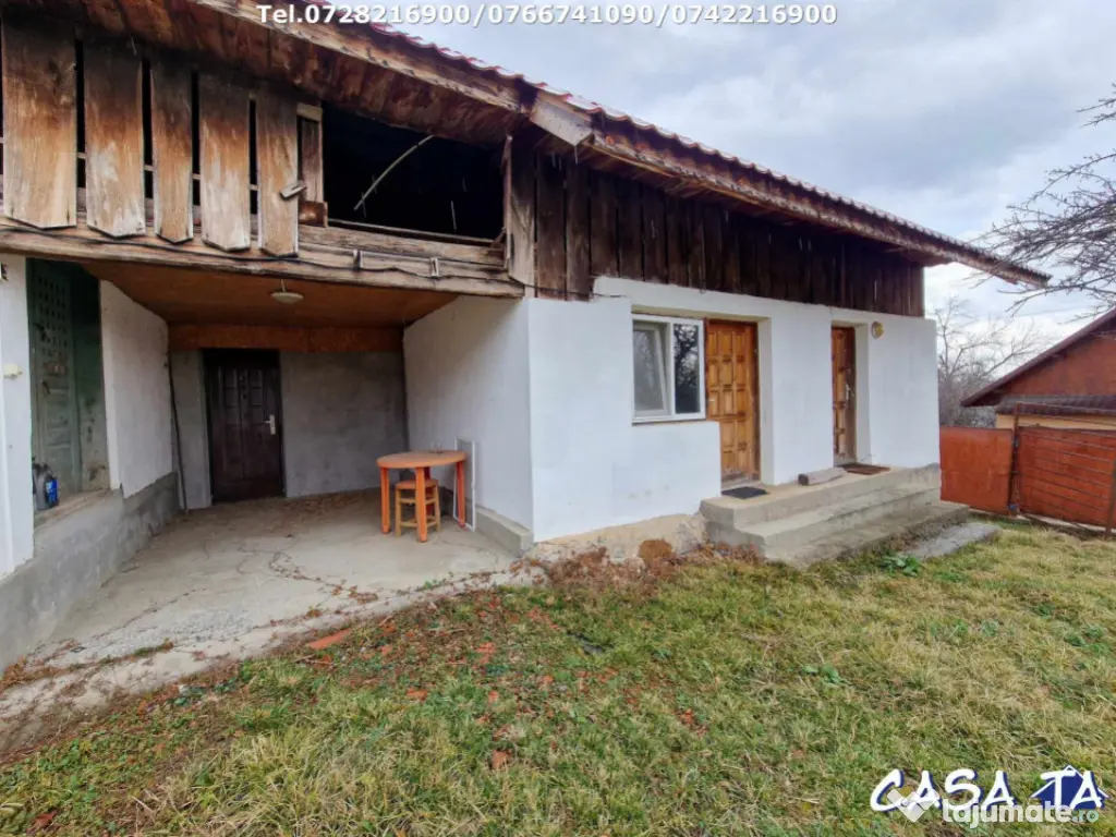 Casa situata în Oras Tismana - Valcele