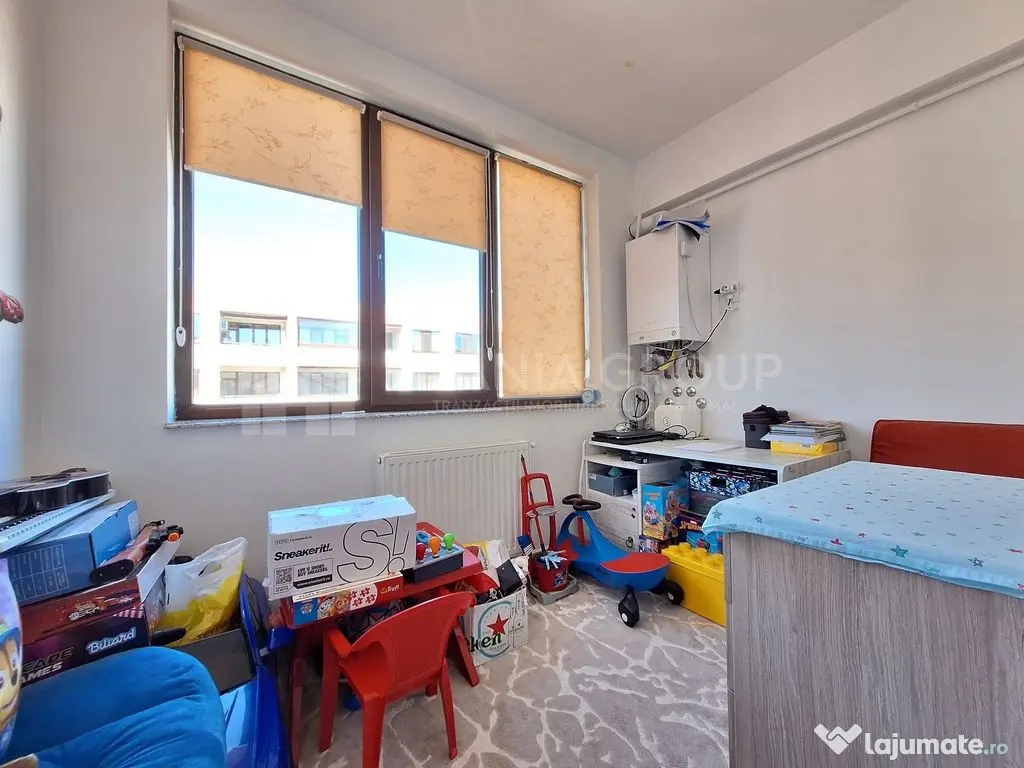 Apartament 2 camere decomandat, spatios, Coresi Isaran 