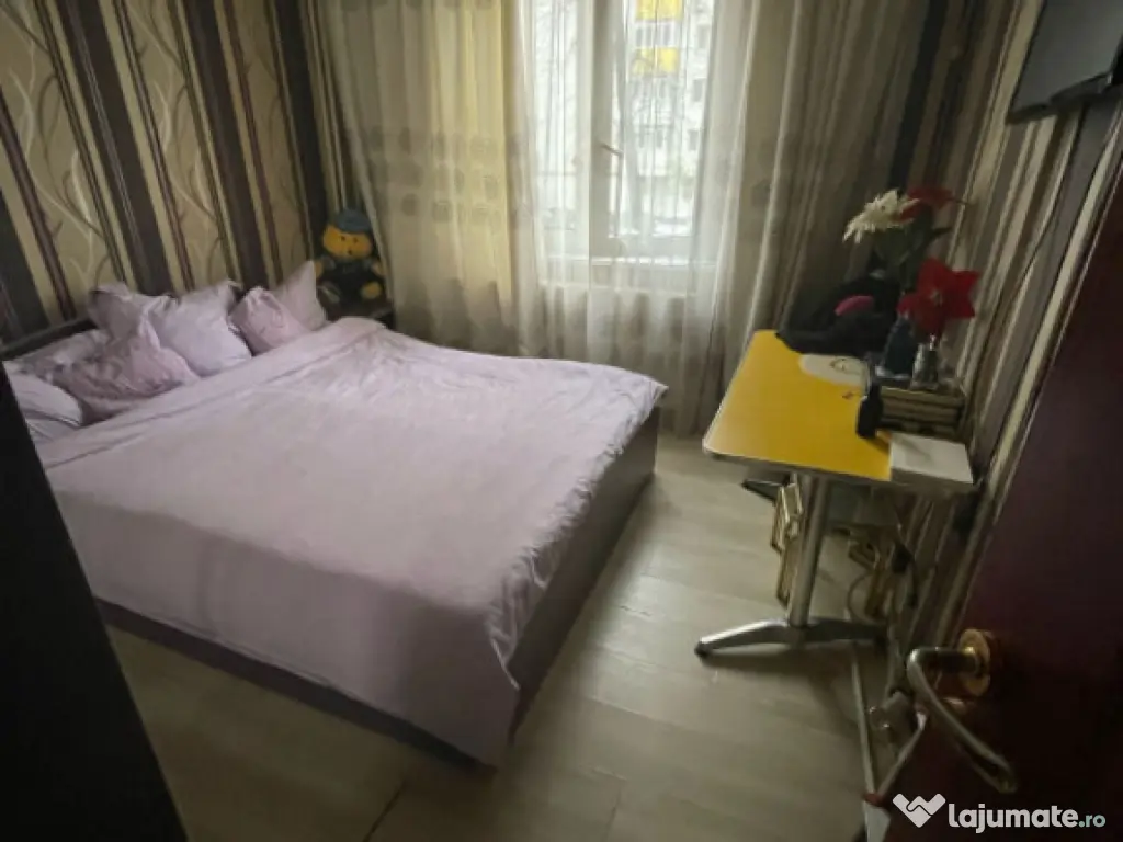 APARTAMENT 3 CAMERE DECOMANDAT, RAHOVA, DE VANZARE 