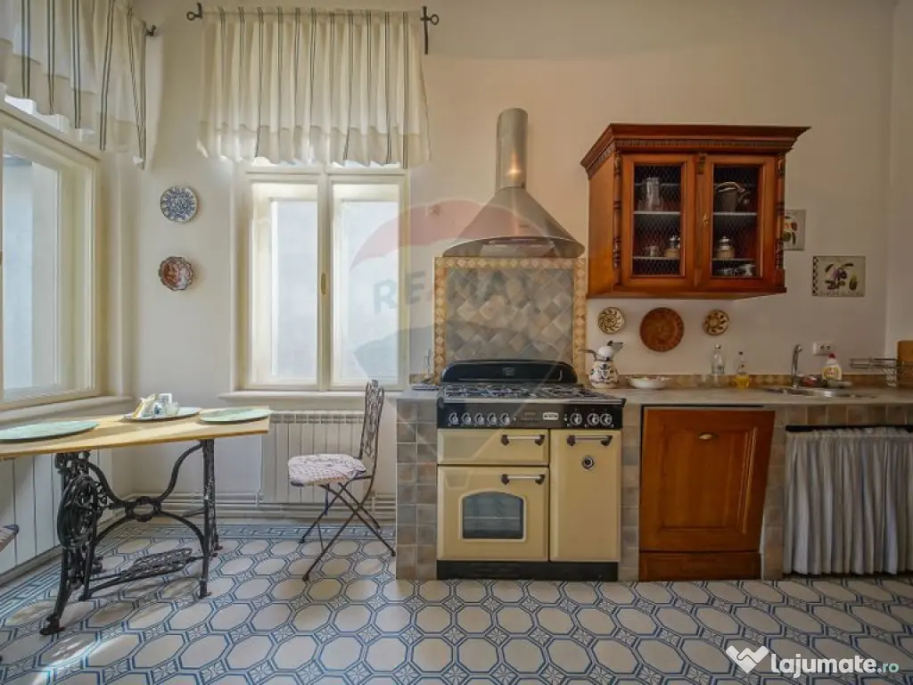 Investiție!!! Imobil individual, strada Michael Weiss, B... 