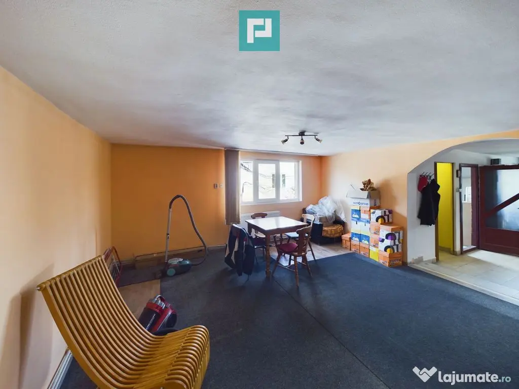 Fabrică de prelucrare a lemnului și palului 