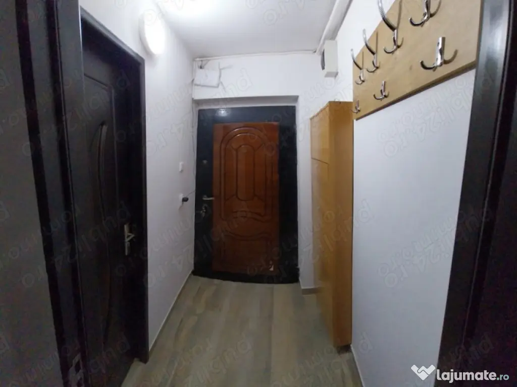 Garsoniera de inchiriat in Centrul Vechi 