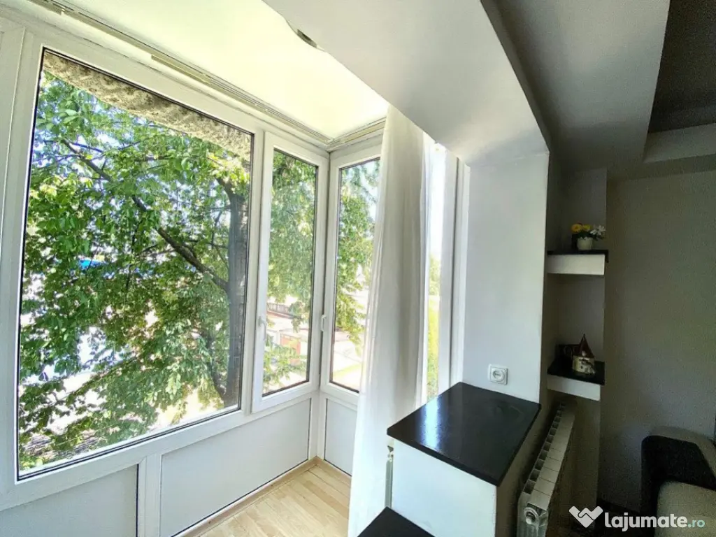 Apartament 4 camere, etaj 2, 97mp, zona Hurmuzachi, Radauti