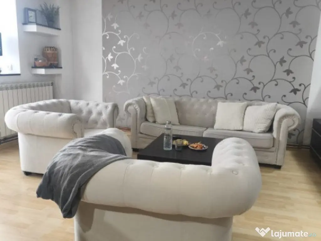 Apartament 4 camere, etaj 2, 97mp, zona Hurmuzachi, Radauti