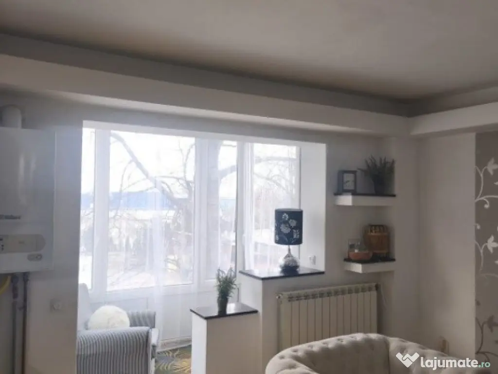 Apartament 4 camere, etaj 2, 97mp, zona Hurmuzachi, Radauti