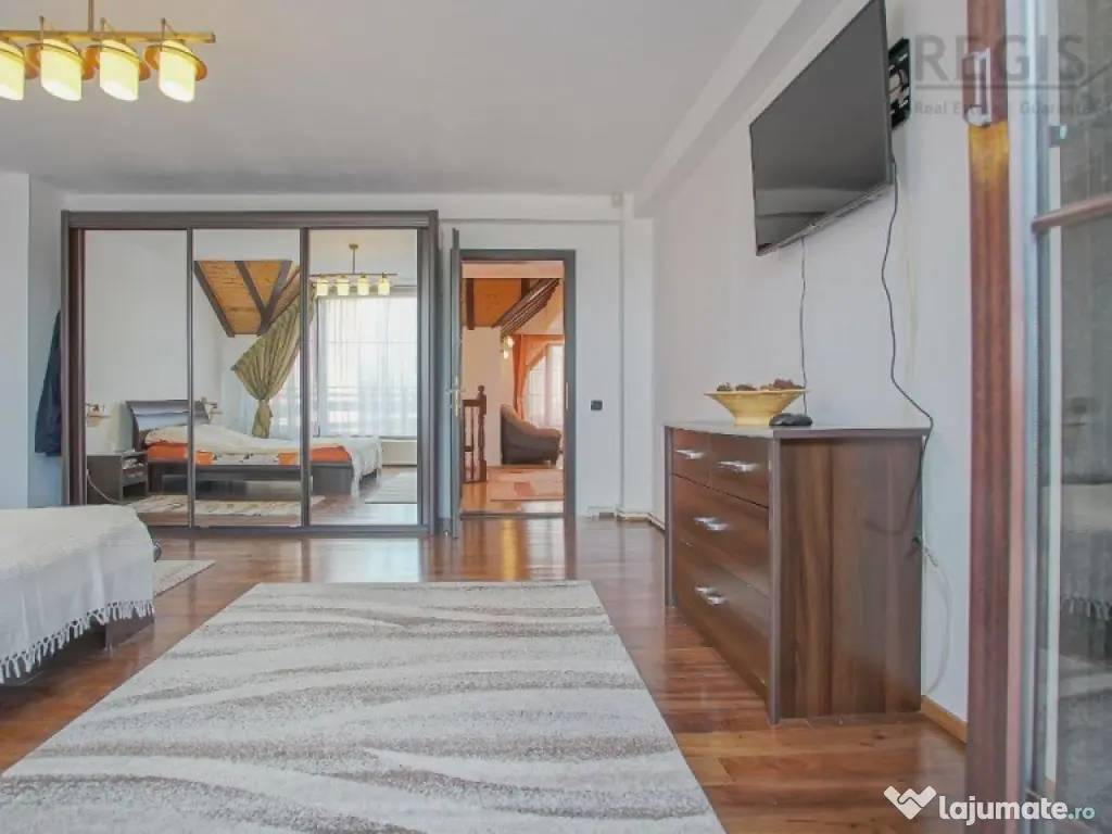 Casa Individuala cu Curte Zona Florilor 