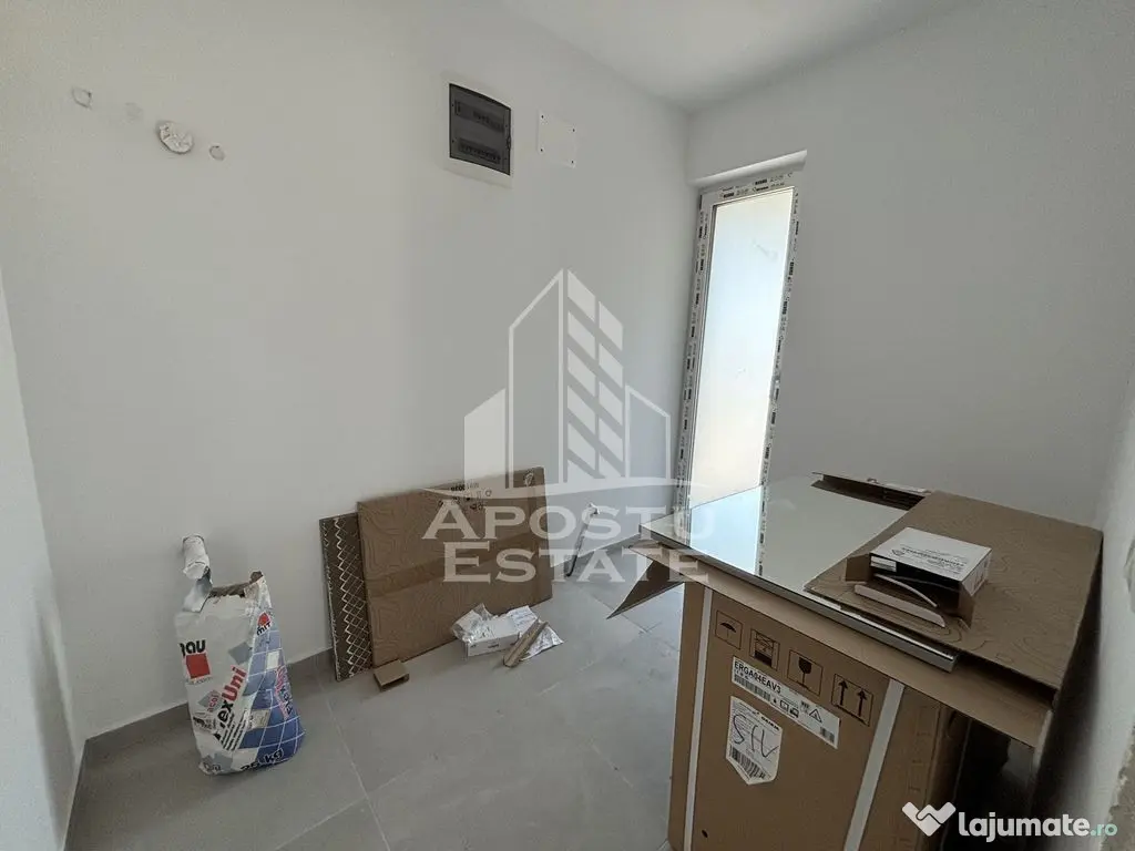 Jumatate de duplex cu 4 camere in zona Padurea Verde