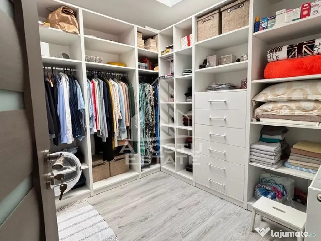 Casa insiruita cu 4 camere in Calea Urseni, drum asfaltat