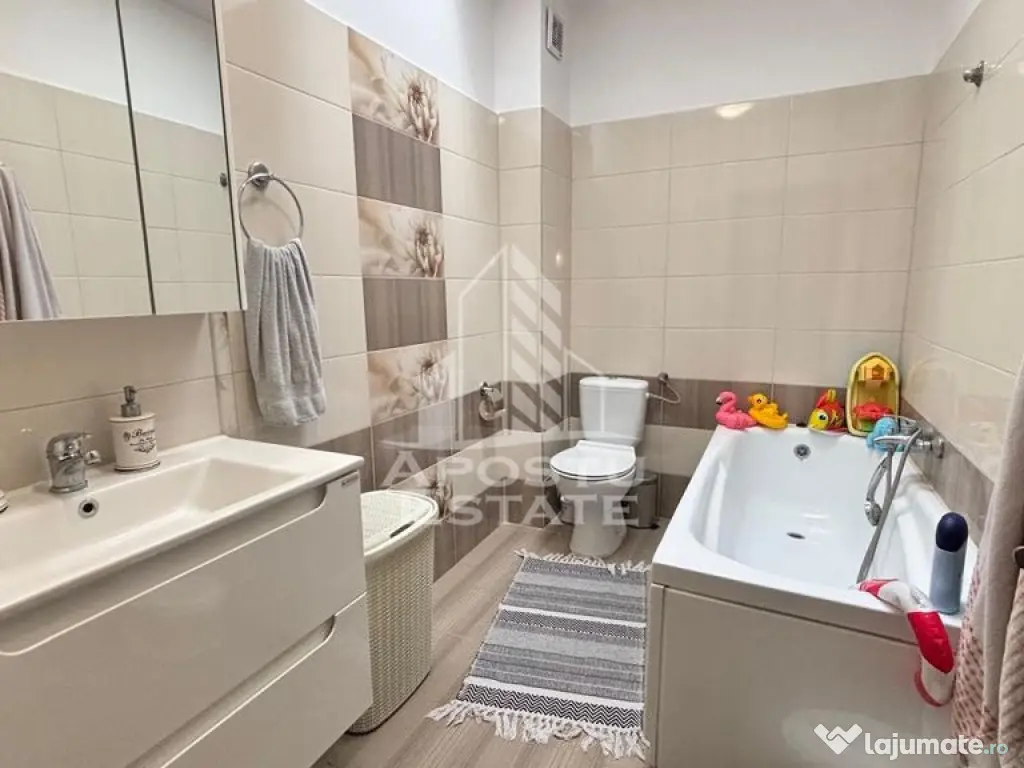 Casa insiruita cu 4 camere in Calea Urseni, drum asfaltat