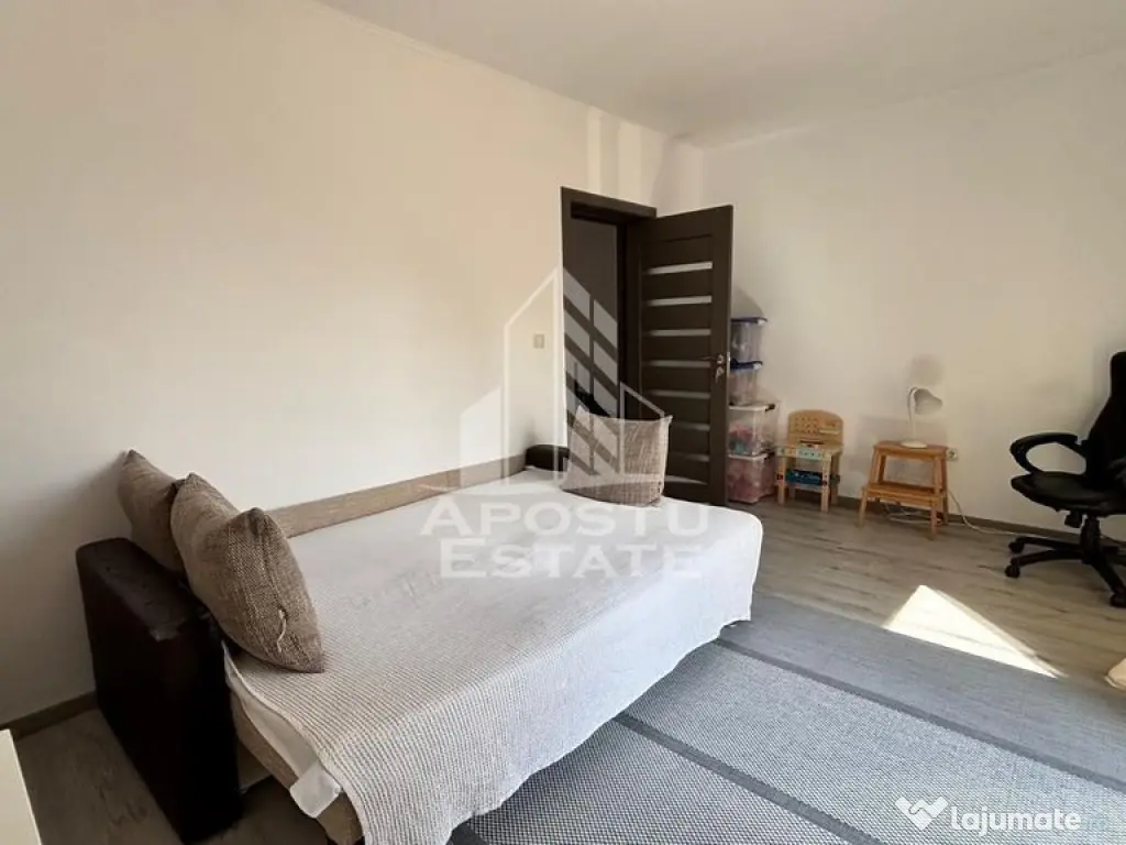 Casa insiruita cu 4 camere in Calea Urseni, drum asfaltat