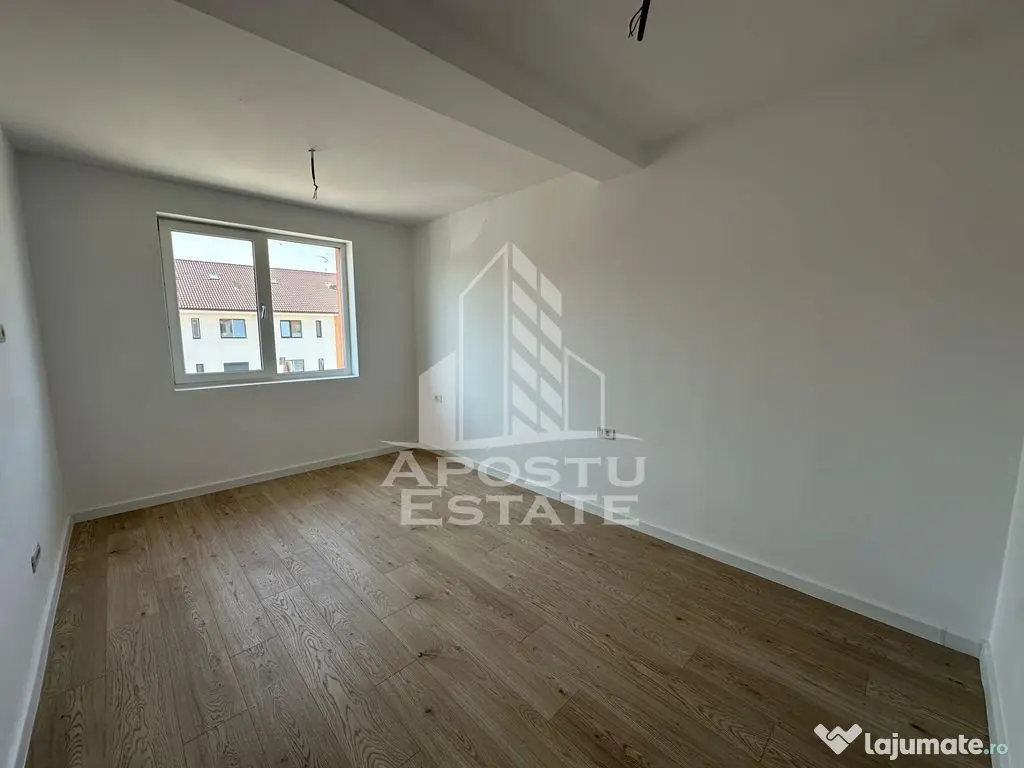 Apartament cu 3 camere si 2 bai, scara interioara, dispon...