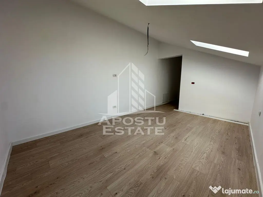 Apartament cu 3 camere si 2 bai, scara interioara, dispon...